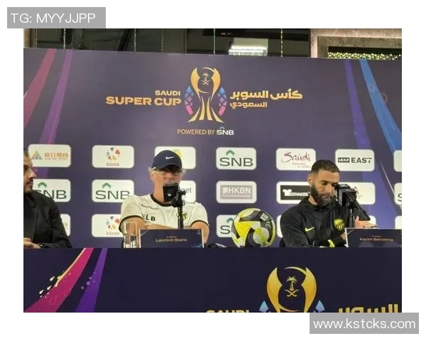 本泽马回应传闻称要求吉达联合签索拉里纯属记者幻想