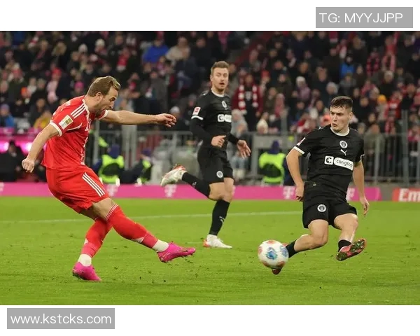 孔帕尼：对阵多特的比赛情绪将成为关键因素