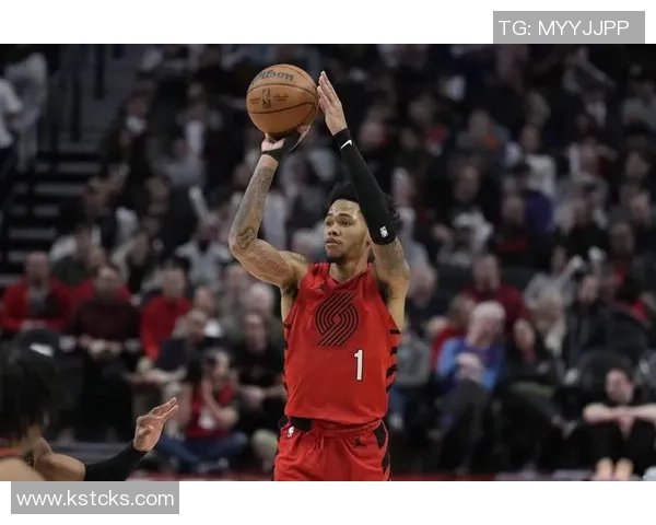 安芬尼西蒙斯谈交易流言称专注当下是最重要的