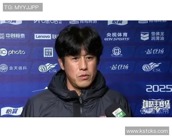 成都蓉城授予徐正源功勋主教练称号助力冲超与亚冠征程