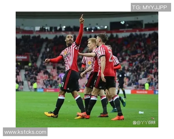 桑德兰官方推特盛赞中卫巴拉德的精彩表现引发球迷热议与期待