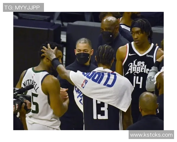 克莱在独行侠重塑自我摆脱过往辉煌的束缚与挑战